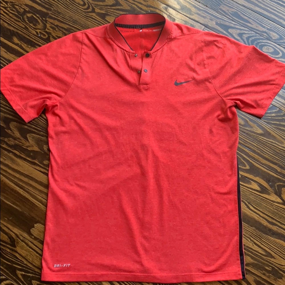 Nike Tiger Woods Golf Shirt (Blade Collar)